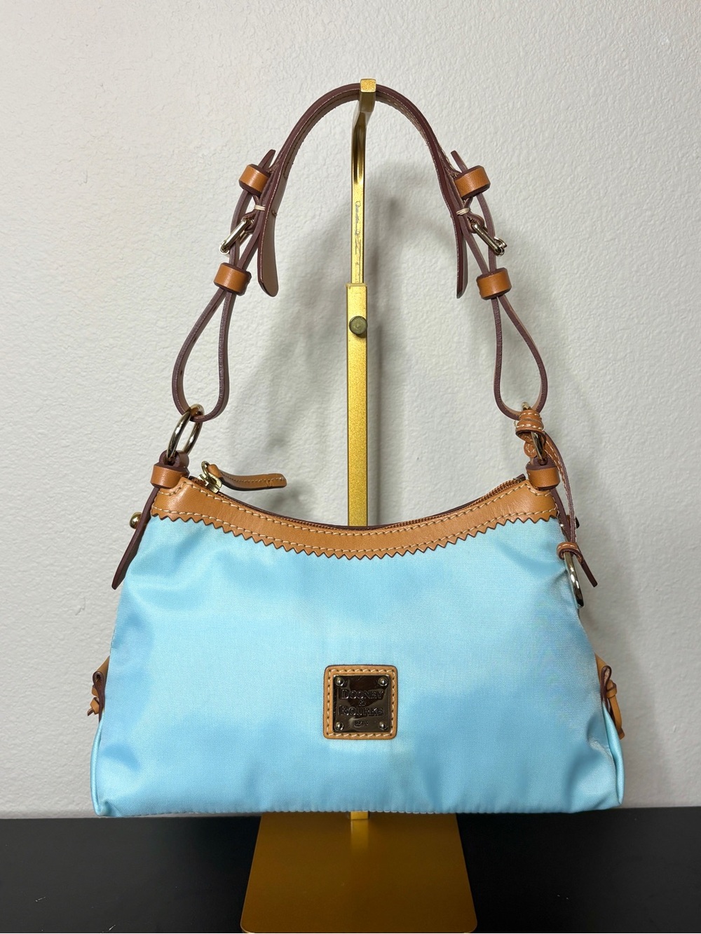 Dooney & Bourke: Nylon Small hobo